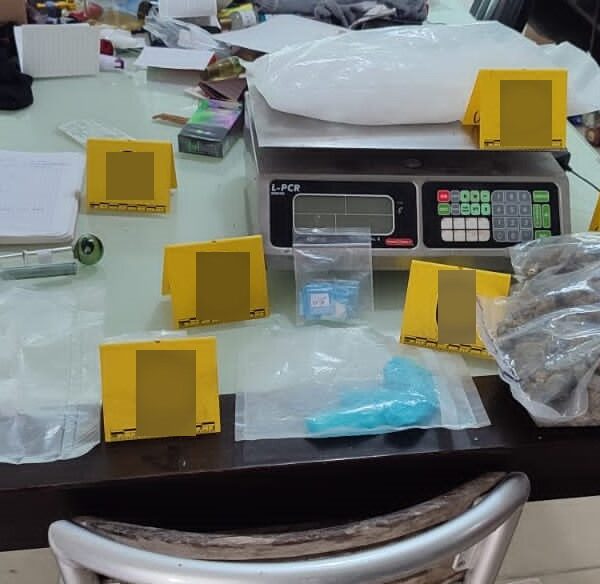 Asegura Fiscalía de Quintana Roo diversas drogas en Playa del Carmen.