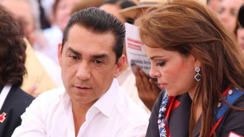 Absuelven a José Luis Abarca de la desaparición de normalistas de Ayotzinapa.