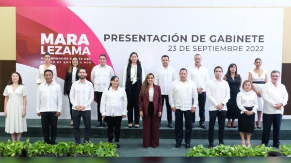 Presenta Mara Lezama su gabinete legal