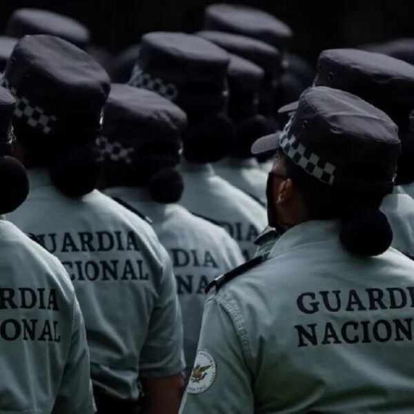 Publica AMLO en el DOF pase de Guardia Nacional a Sedena