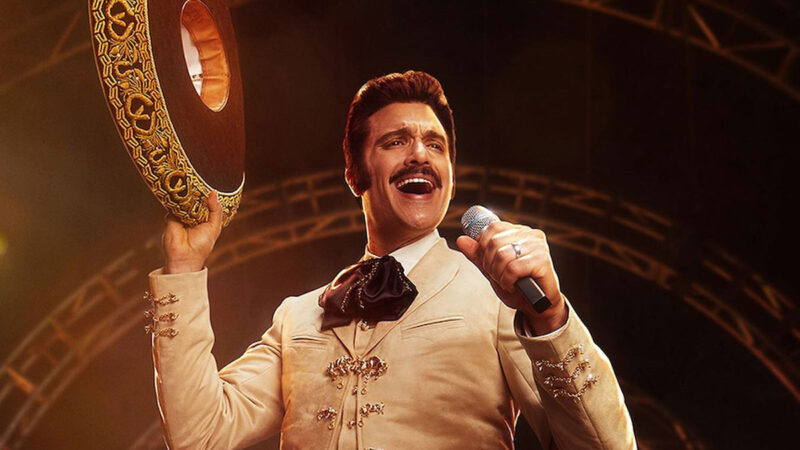 Jaime Camil ignora críticas sobre su interpretación de Vicente Fernández