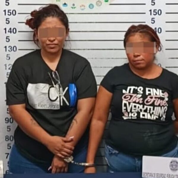 Detienen a dos mujeres con droga en InHouse de Playa del Carmen.