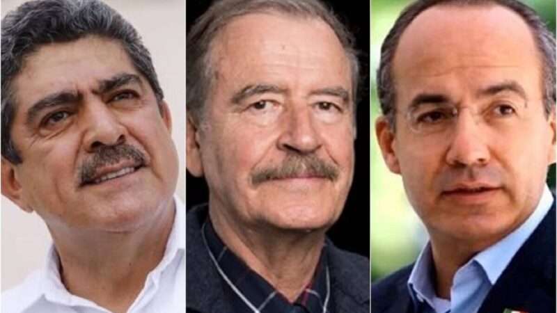 Desata Fox “guerra de tuits” entre panistas; AMLO los ignora y ríe
