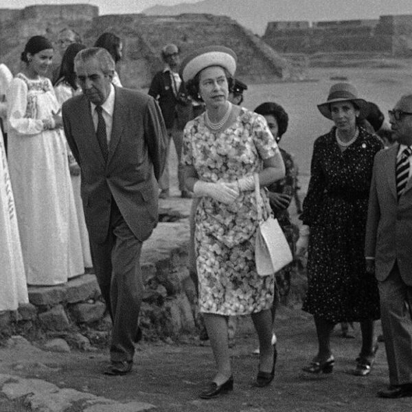 La vez que la fallecida Reina Isabel II visitó Quintana Roo