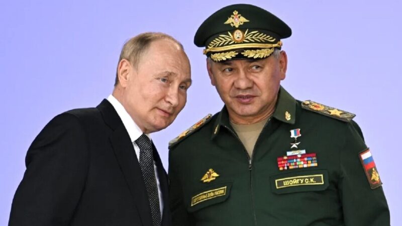 Éxodo en Rusia, rusos saturan vuelos, tras el anuncio de Putin