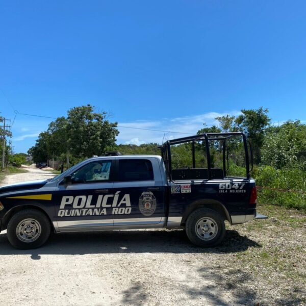 Hallan cuerpo sin vida en la Zona Continental de Isla Mujeres (VIDEO).