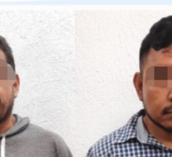 En Cancún vinculan a proceso a dos sujetos por portación de armas.