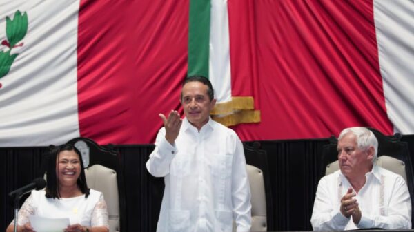 Entrega el gobernador Carlos Joaquín su 6to. Informe de Gobierno.