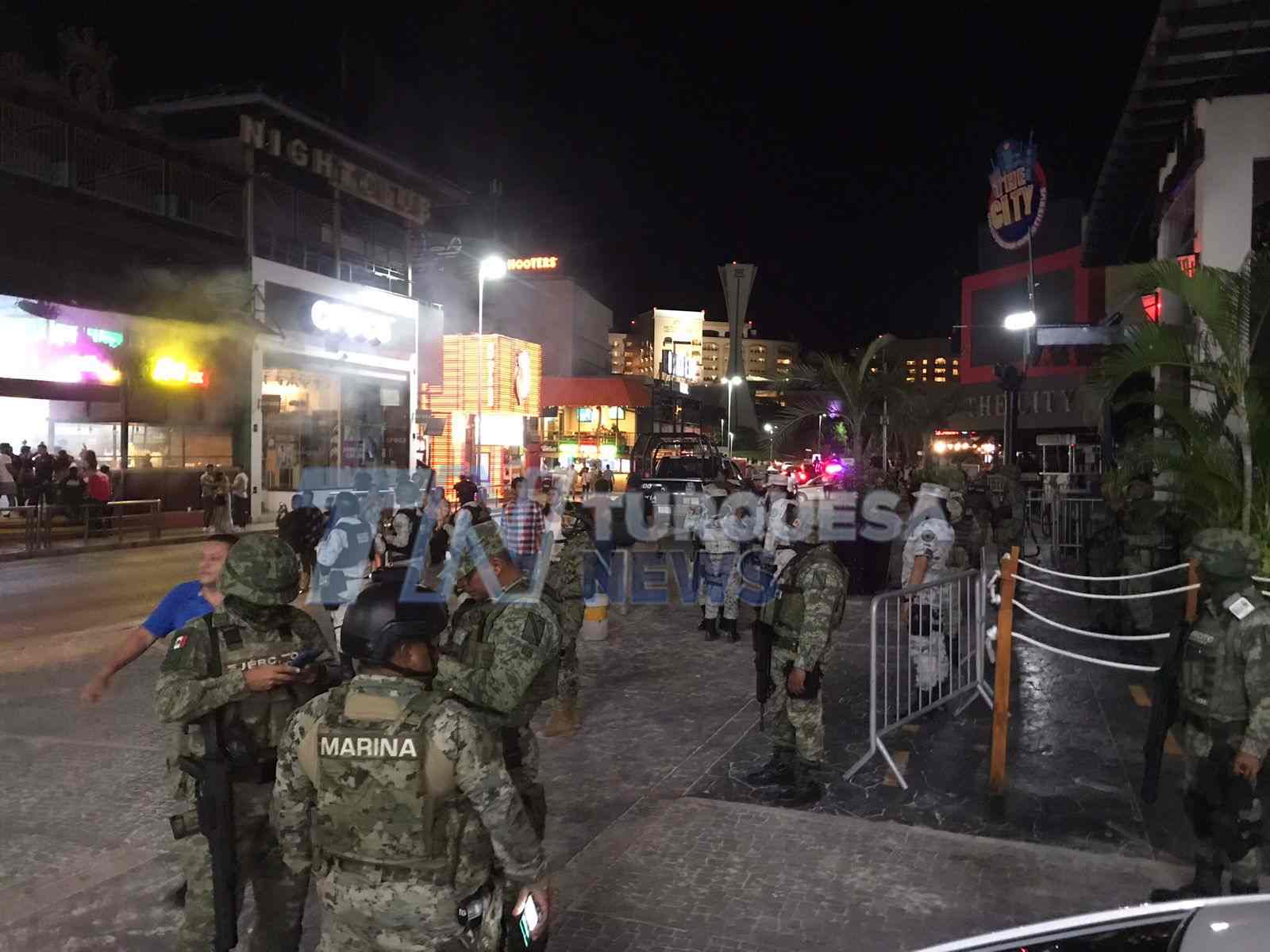 Investigan una presunta libertad en Mandala Nightclub de Cancún; un fuerte operativo se llevó a cabo anoche en el antro ubicado en la Zona Hotelera.