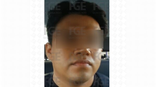 Detienen en Cancún a sujeto por venta de pornografía infantil.