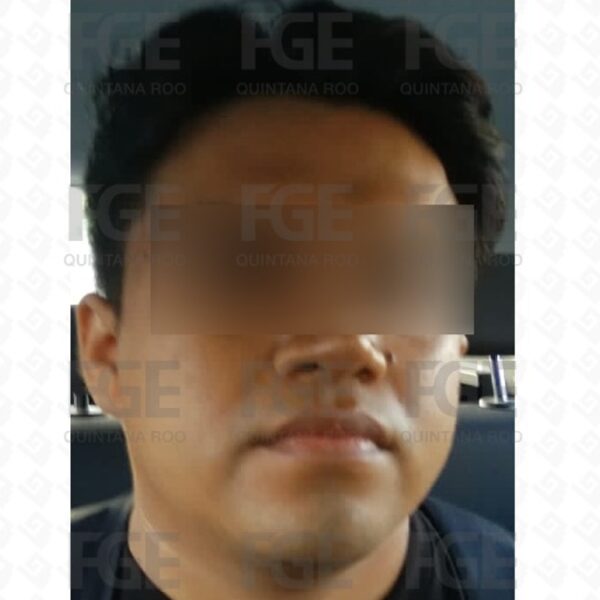 Detienen en Cancún a sujeto por venta de pornografía infantil.