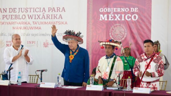 Autoridades wixárikas entregan propuesta de decreto que reconoce lugares sagrados de los pueblos wixárika, n’ayeri, o’dam y mexicanero