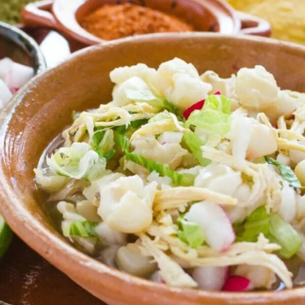 ¡A comer sin remordimientos! IMSS aprueba al pozole como comida saludable