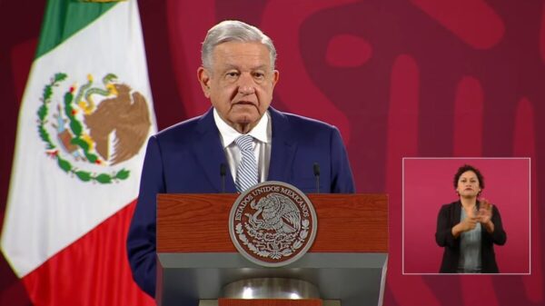 De mal gusto, difusión de videos que involucran a políticos: AMLO