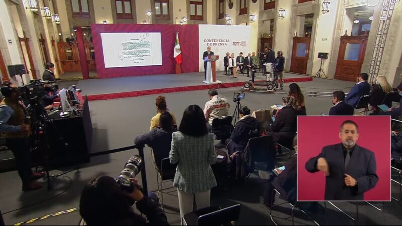 “No es cierto que se espíe a opositores, quien tenga pruebas que las presente”