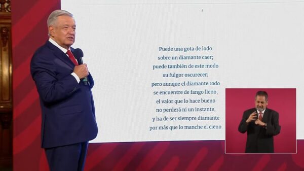AMLO pide a la oposición dejar de hacer el ridículo