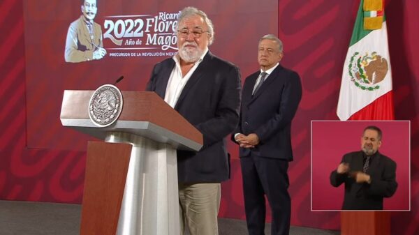 Desde dentro de la FGR dinamitan indagatoria sobre caso Ayotzinapa