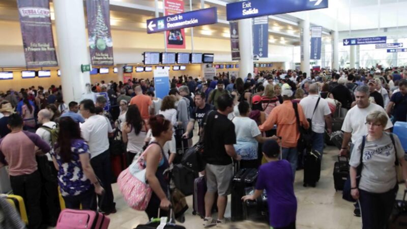Registra 535 vuelos este sábado el Aeropuerto de Cancún