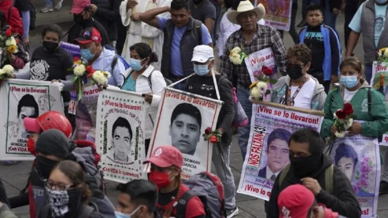 Designan nuevo fiscal para el caso Ayotzinapa