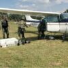 Aseguran en Chiapas avioneta con 340 kilos de cocaína.