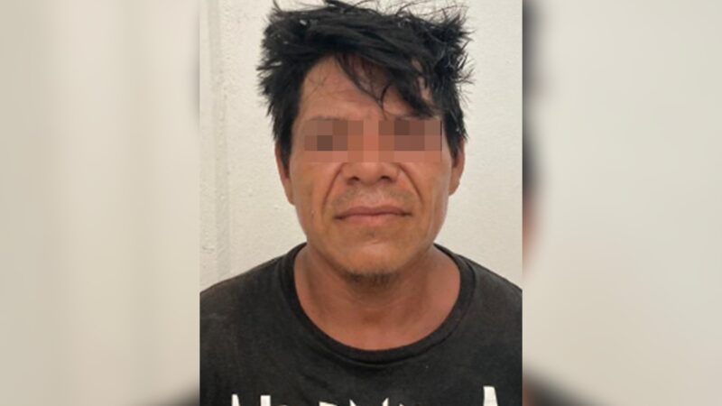 Detienen a pistolero en zona de invasión en Tulum.