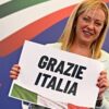 Retraso en Italia, Giorgia Meloni devota de Benito Mussolini, es primera ministra