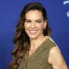 Hillary Swank se convertirá en madre de gemelos a las 48 años