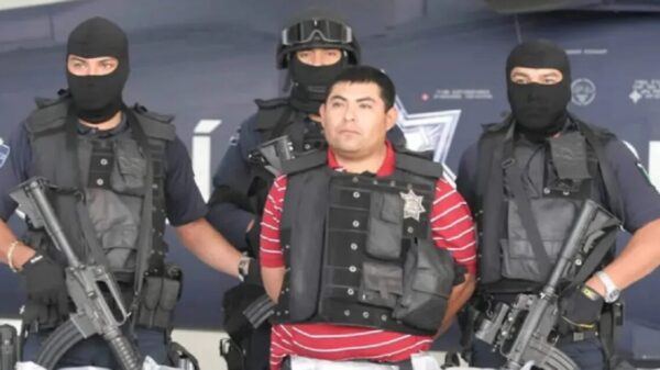 “El Hummer”, exlíder de Los Zetas, es extraditado a EU