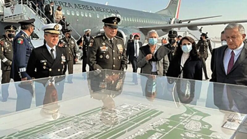 Operará Sedena nueva aerolínea comercial: AMLO