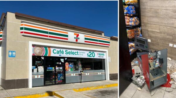 Roban cajero en una tienda de conveniencia en Gran Santa Fe II.