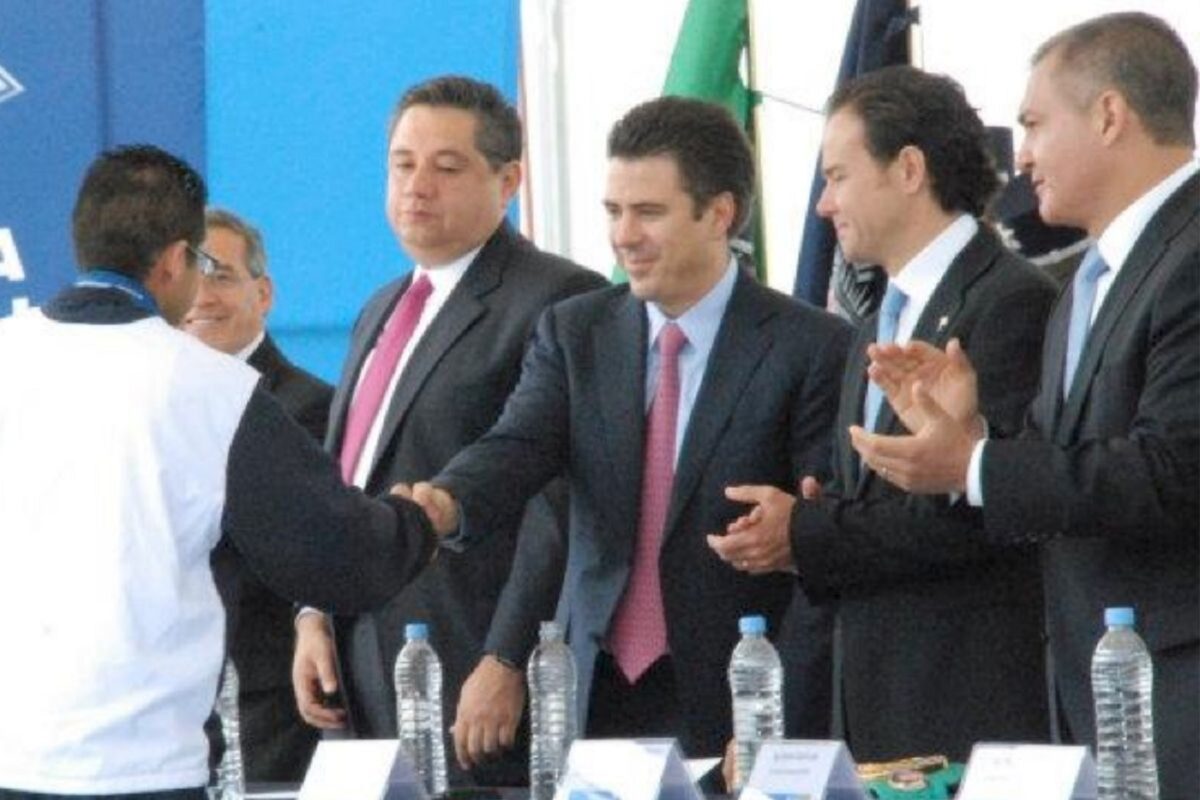 El mandatario aseguró que hay “toneladas” de documentos, pruebas y grabaciones que implican al exsecretario de Seguridad Pública; sin embargo, reprochó que aún no ha habido avances respecto al proceso de Genaro García Luna en Estados Unidos.