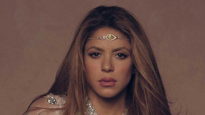 Shakira estrena oficialmente su sencillo "Monotonía", canción dedicada a Piqué