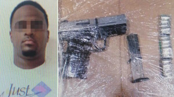 Vinculan a proceso a turista detenido con arma en el aeropuerto de Cancún.