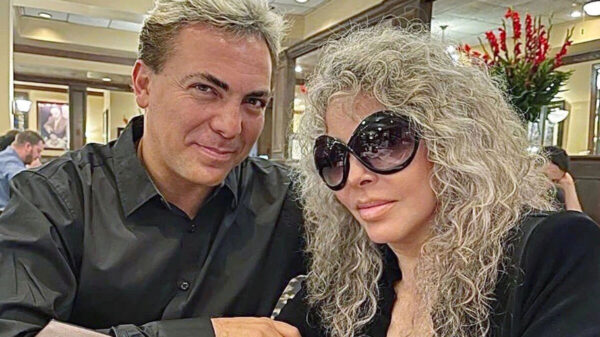 Verónica Castro revela haber aprendido una lección gracias a su hijo Cristian Castro