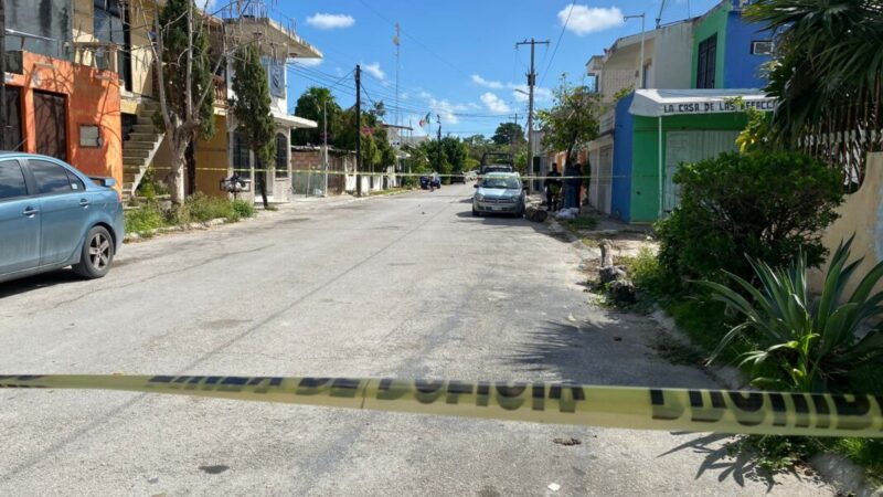 Balean domicilio en la Supermanzana 517 de Cancún (VIDEO).