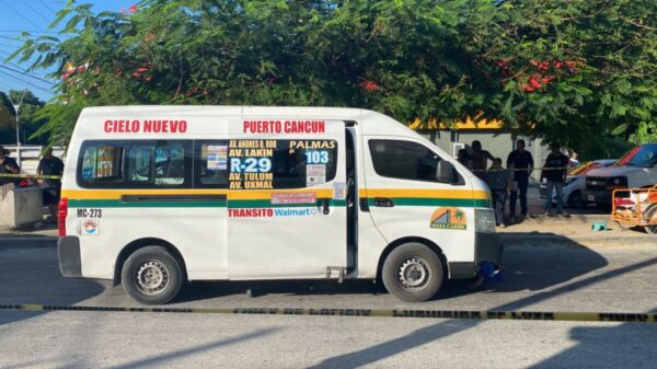Conductor de Maya Caribe atropella y mata a una mujer en la avenida 149 de Cancún (VIDEO).