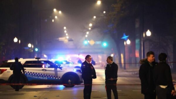 Tiroteo en noche de halloween deja 14 heridos en Chicago.