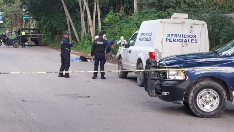 Playa del Carmen: Hallan ejecutado en la entrada al fraccionamiento Bali Residencial.