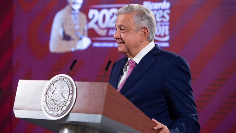 Aclara AMLO: “no se pretende desaparecer” al INE ni al TEPJF