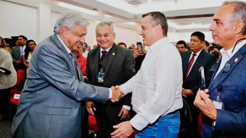 Envía AMLO su pésame por el fallecimiento de Luis Alegre