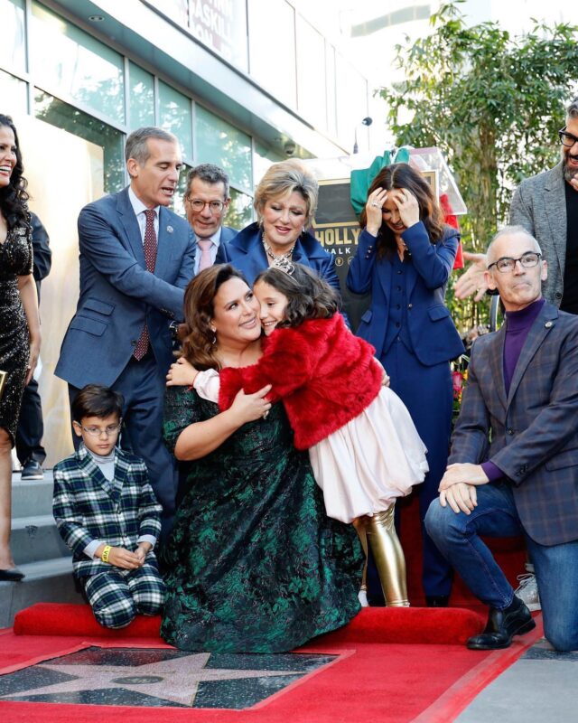 Angélica Vale recibe su estrella en el Paseo de la Fama de Hollywood