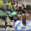 Mexicanos "ganan" en riña, luego de perder en la cancha