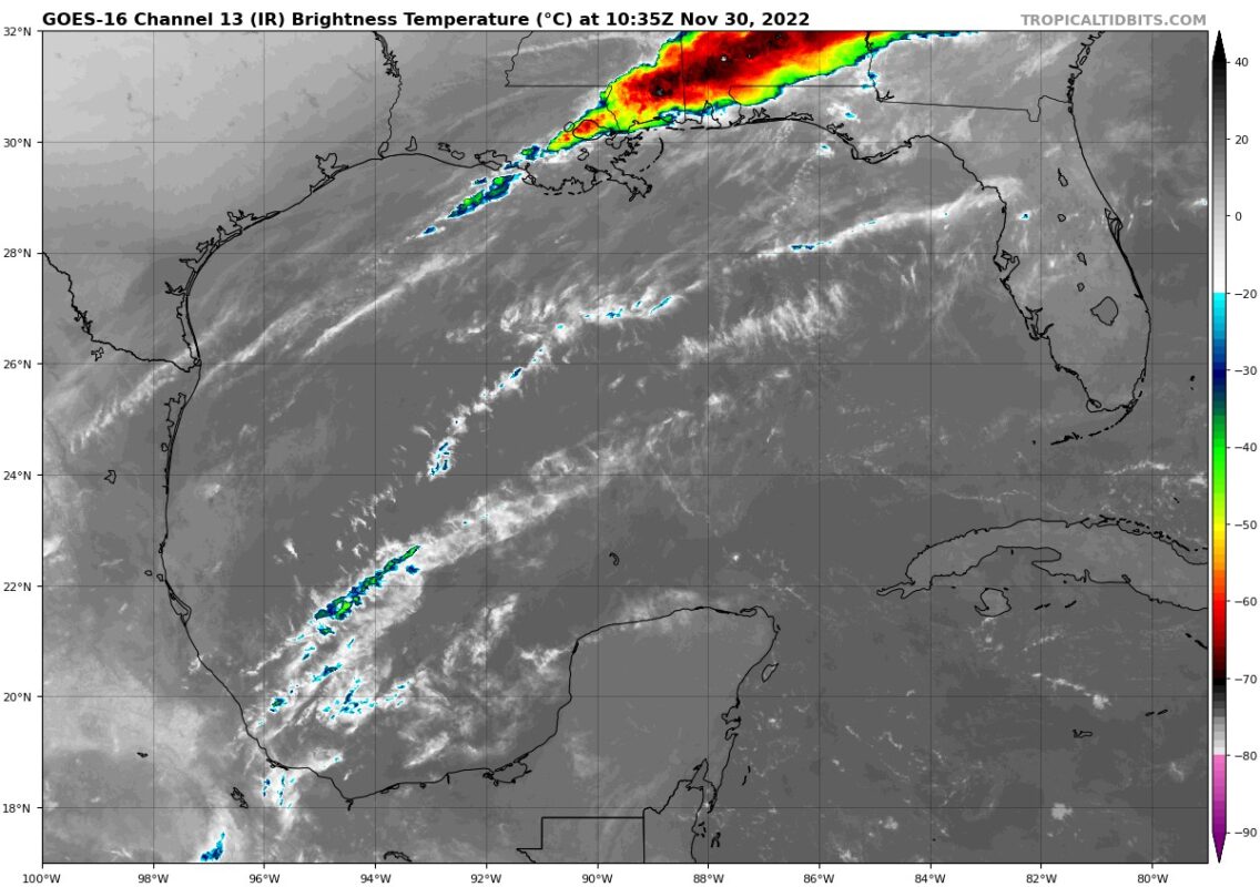 Pronóstico del clima para hoy miércoles 30 de noviembre en Quintana Roo; cielo medio nublado durante el día, con probabilidad de chubascos.