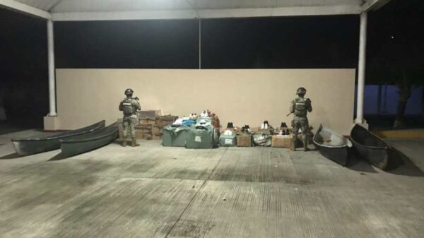 Asegura la Marina fayuca en el sur de Quintana Roo.