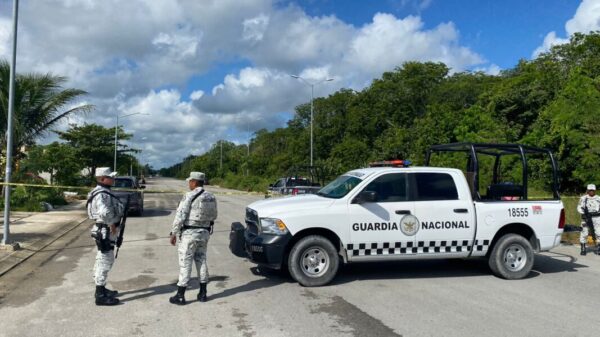 Hallan a una persona ejecutada y arrojada en lote baldío