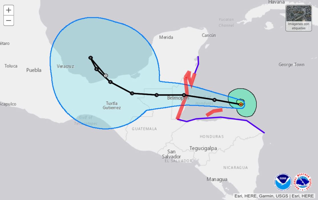 Huracán ‘Lisa’: Decretan alerta amarilla para el sur de Quintana Roo; autoridades de Protección Civil se mantienen alertas a su evolución.