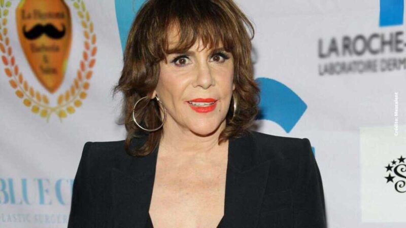 Hospitalizan de emergencia a Rebecca Jones; la reportan grave