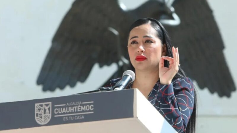 “Pierde” Sandra Cuevas más de 122 millones de pesos