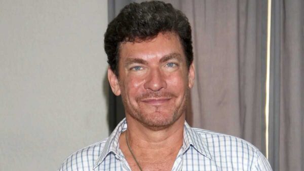 Sebastián Ligarde revela tener un tumor en el colón