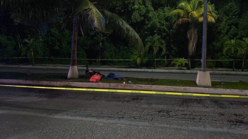 Repartidor de Rappi derrapa y pierde la vida en avenida de Cancún.
